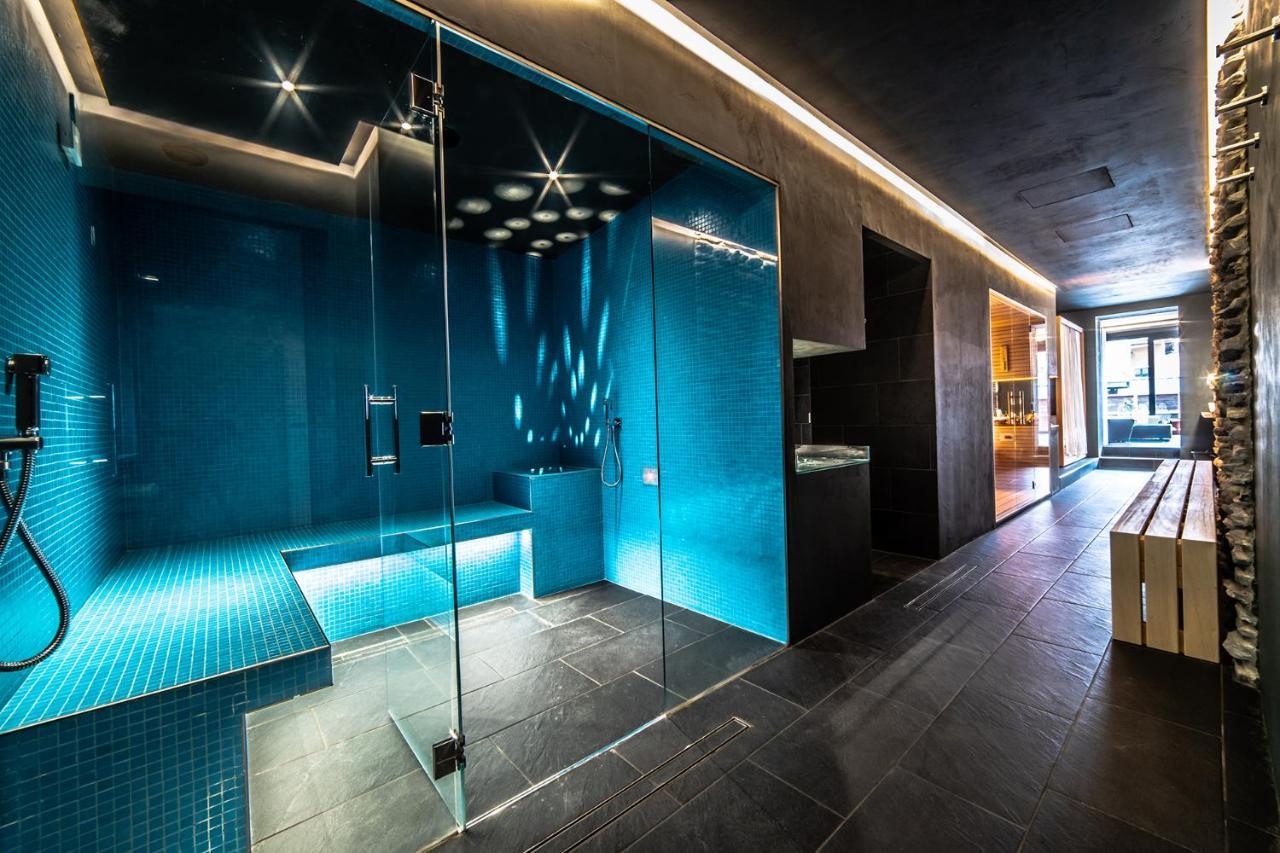 HB Aosta Hotel Luaran gambar
