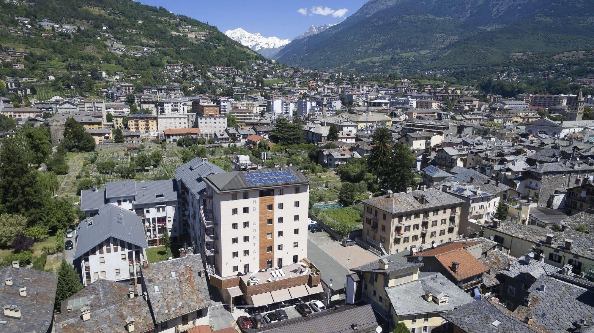 HB Aosta Hotel Luaran gambar